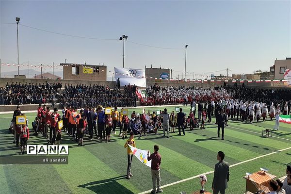 آیین افتتاحیه مسابقات ورزشی دانش‌آموزان شهرستان کلات(یادواره شهدای شهر چنار)طرح امیدستان۱۰۰