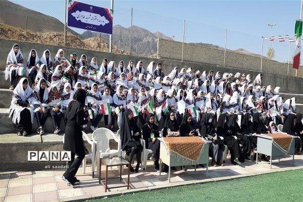 آیین افتتاحیه مسابقات ورزشی دانش‌آموزان شهرستان کلات(یادواره شهدای شهر چنار)طرح امیدستان۱۰۰