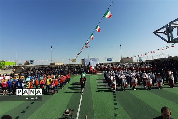 آیین افتتاحیه مسابقات ورزشی دانش‌آموزان شهرستان کلات(یادواره شهدای شهر چنار)طرح امیدستان۱۰۰