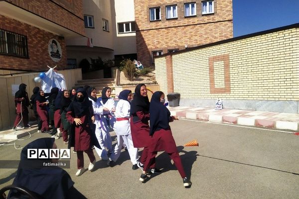 مراسم المپیاد ورزشی درون مدرسه‌ای در دبیرستان دخترانه شهید سردار سلیمانی شهرستان‌فیروزکوه