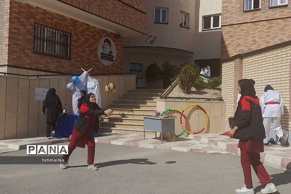 مراسم المپیاد ورزشی درون مدرسه‌ای در دبیرستان دخترانه شهید سردار سلیمانی شهرستان‌فیروزکوه