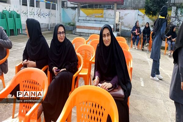 المپیاد ورزشی در دبیرستان عصمت گلوگاه