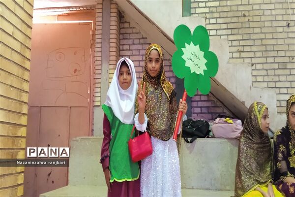 افتتاحیه المپیاد ورزشی درون مدرسه‌ای جزیره هرمز