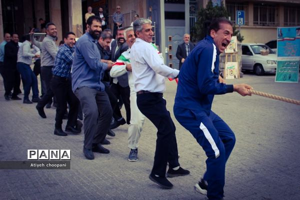 آئین گرامیداشت هفته تربیت‌بدنی با برگزاری ورزش صبح‌گاهی در اداره‌کل آموزش و پرورش شهر تهران