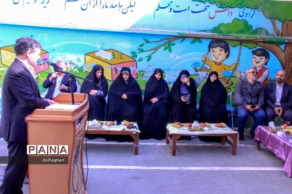 کلنگ زنی مدرسه خیرساز یاران خمینی منطقه ۱۳