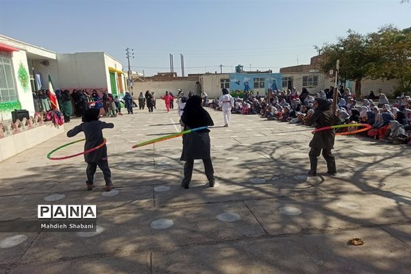 گرامیداشت هفته تربیت‌بدنی و ورزش در دبستان شهید نجفی فدافن کاشمر