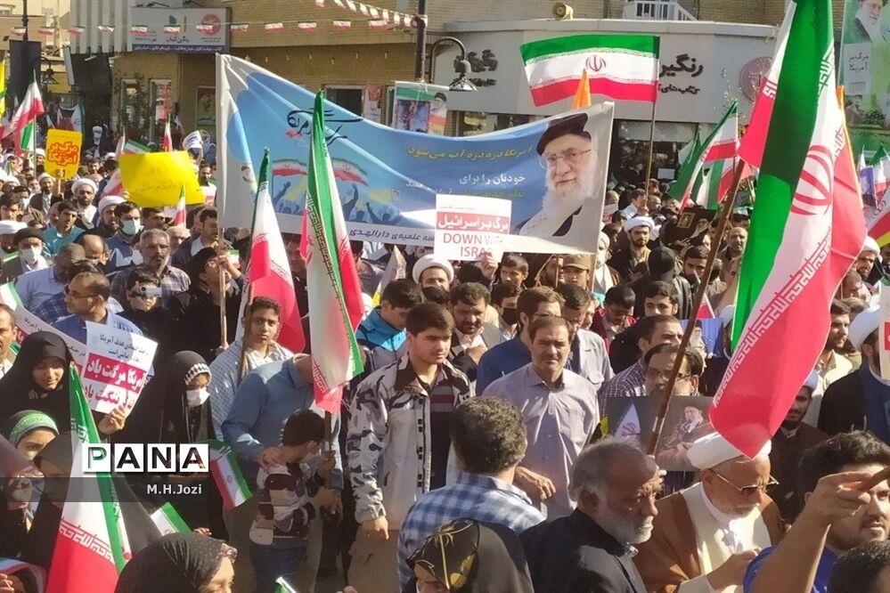 مدارس غیردولتی باید جریان‌ساز حرکت‌های انقلابی باشند