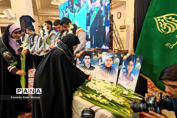 برگزاری سالگرد شهدای دانش‌آموزحادثه تروریستی حرم شاهچراغ (ع)درشیراز