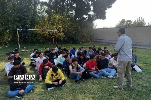 روز پایانی اردوی مثبت‌هشتادیا ۲  ویژه پسران در کانون امام خمینی(ره)