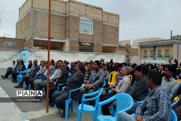 برگزاری اولین جلسه انجمن اولیا دبیرستان حضرت معصومه (س) خلیل‌آباد