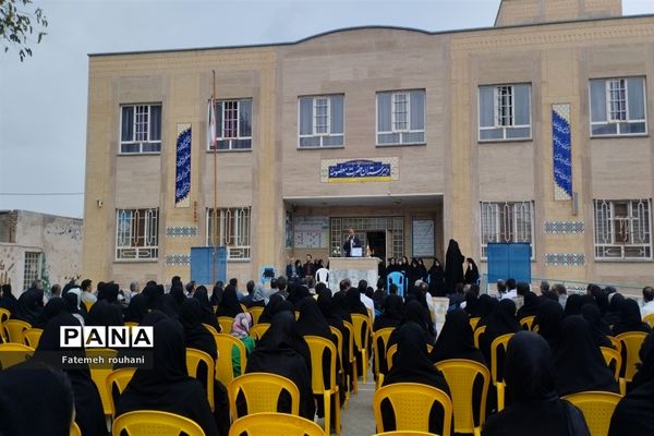 برگزاری اولین جلسه انجمن اولیا دبیرستان حضرت معصومه (س) خلیل‌آباد