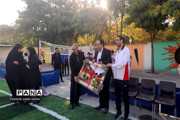 افتتاحیه استانی مسابقات ورزشی دانش آموزان استان امیدستان ورزش به مناسبت هفته تربیت‌بدنی