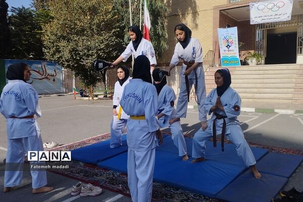 برگزاری المپیاد ورزشی درون مدرسه‌ای در بهارستان 2