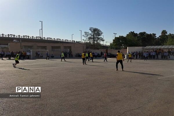 افتتاحیه المپیاد ورزشی در دبیرستان پسرانه معارف ۴ ناحیه ۳ شیراز