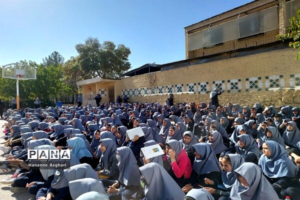 مراسم المپیاد ورزشی درون مدرسه ای در دبیرستان حضرت خدیجه(س)