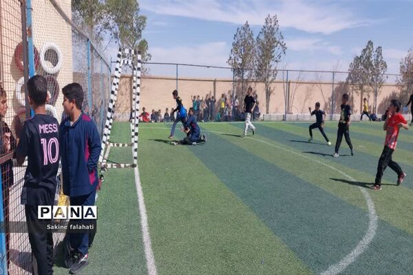 هفته تربیت‌بدنی در دبستان منتظرقائم
