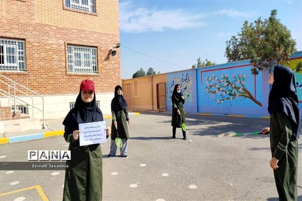 برگزاری المپیاد‌های ورزشی به‌مناسبت هفته تربیت‌بدنی در مدرسه شهدای اقتدار ملارد