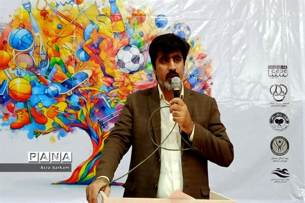 تجلیل از ورزشکاران برتر مسابقات ورزشی بندرخمیر