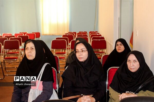 اردوی بازدید از لانه جاسوسی