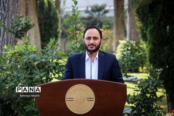 در حاشیه جلسه هیات دولت