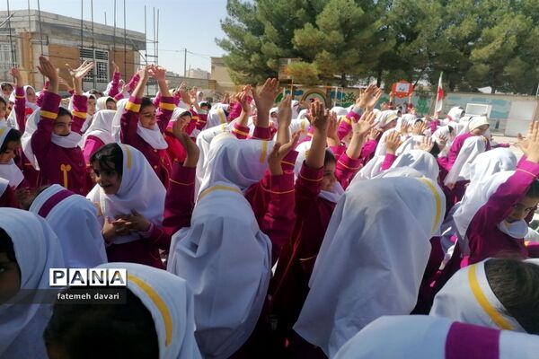 جشن میلاد امام حسن عسکری(ع) در دبستان سمیه شهرستان فاروج
