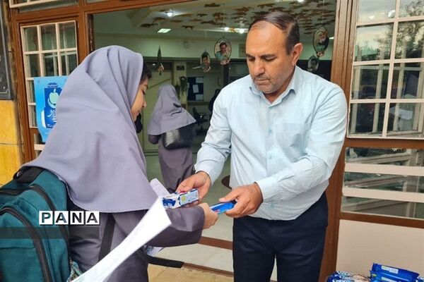 اختتامیه جشنواره بهداشت روان دبیرستان تیمسار فلاحی  ناحیه یک کرج