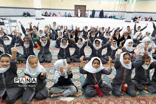 مراسم پیوند مدرسه و مسجد دبستان حاجیه خانم نوری ملارد