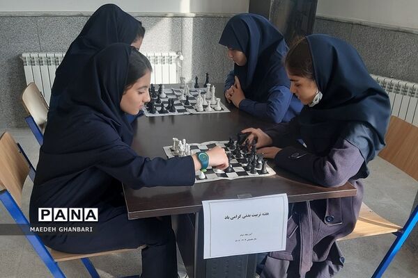 برگزاری سراسری المپیاد ورزشی در تمامی مدارس دخترانه شهرستان‌پردیس