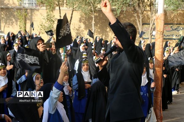 اجرای مراسم آیینی «سلام بر کریمان» در مدارس قم