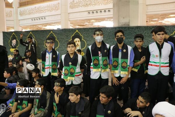 اجتماع نوجوانان فاطمی «از قم تا قدس» در حرم حضرت معصومه(س)