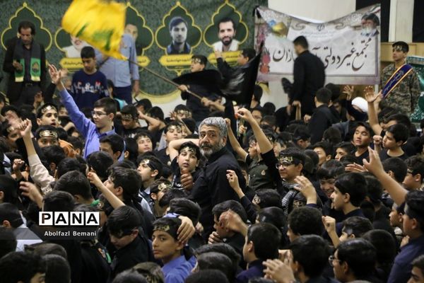 اجتماع نوجوانان فاطمی «از قم تا قدس» در حرم حضرت معصومه(س)