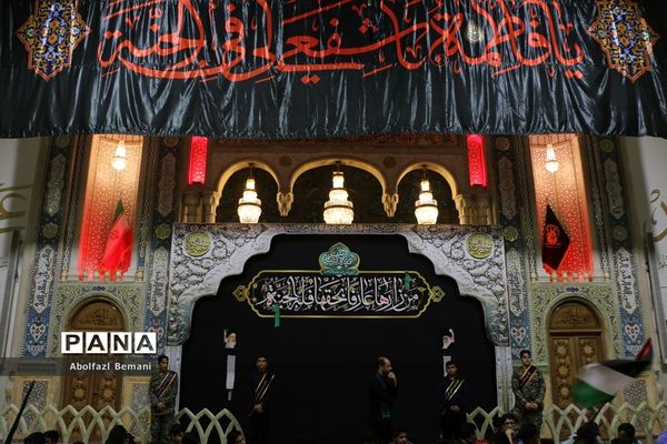 اجتماع نوجوانان فاطمی «از قم تا قدس» در حرم حضرت معصومه(س)