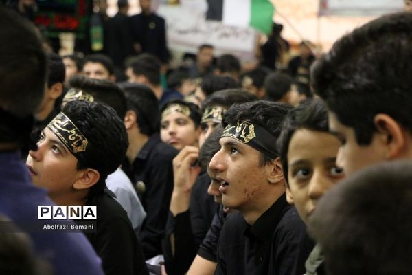 اجتماع نوجوانان فاطمی «از قم تا قدس» در حرم حضرت معصومه(س)