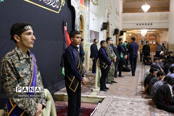 اجتماع نوجوانان فاطمی «از قم تا قدس» در حرم حضرت معصومه(س)