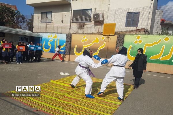 گرامیداشت هفته تربیت‌بدنی در دبیرستان سید صمد حسینی قائمشهر