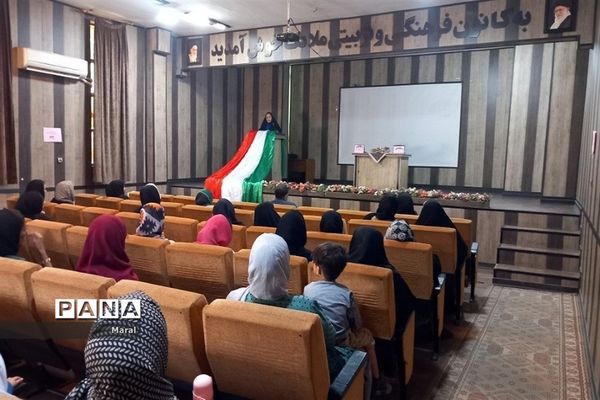 جلسه انجمن اولیا و مربیان و آموزش خانواده در کانون ملائک شهرستان‌قرچک