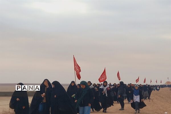 دانش‌آموزان اصفهانی اعزامی راهیان‌نور در طلائیه و حسینیه حضرت ابوالفضل(ع)