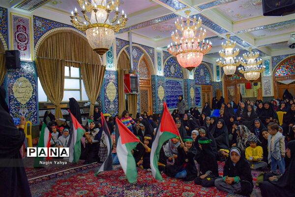تجمع مادران استان مرکزی برای ابراز همدردی با مادران غزه