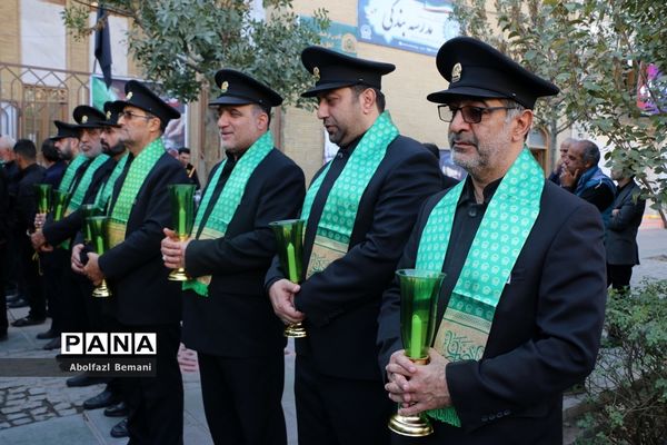 دسته عزاداری خادمان آستان مقدس حضرت معصومه(س)