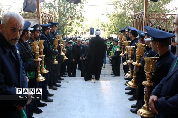 دسته عزاداری خادمان آستان مقدس حضرت معصومه(س)