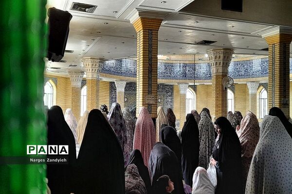 اقامه نماز عبادی سیاسی جمعه در شهرستان ملارد
