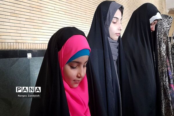 اقامه نماز عبادی سیاسی جمعه در شهرستان ملارد