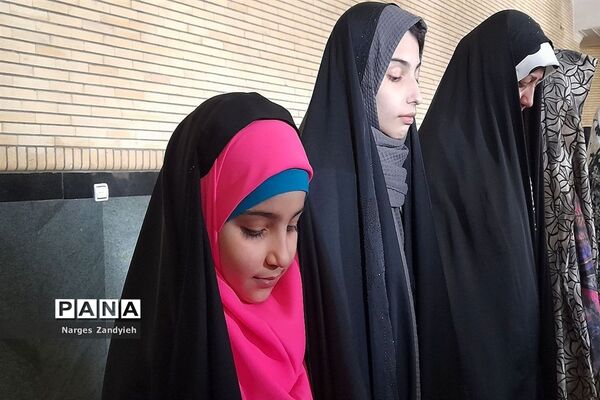 اقامه نماز عبادی سیاسی جمعه در شهرستان ملارد
