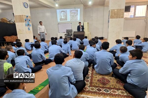 جلسه قرآن دانش‌آموزان اشکذری برای کودکان فلسطینی