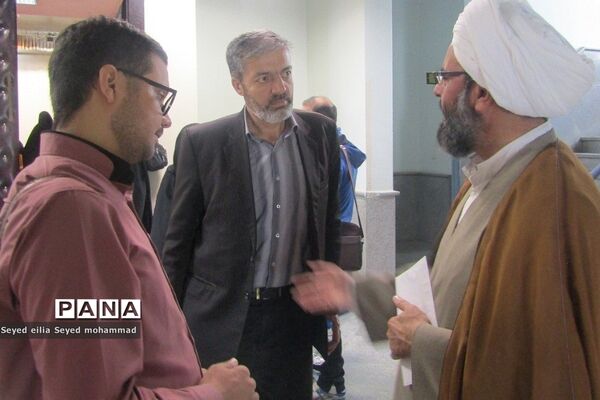 دیدار مدیران و معاونان پرورشی با امام‌جمعه قیامدشت