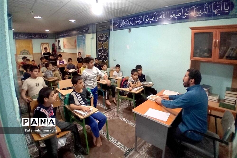 برگزاری دوره‌های آموزشی احکام و نماز و اوقات ورزشی در دارالقرآن امام رضا(ع) ملارد