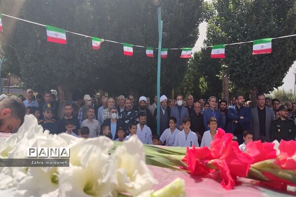راهپیمایی مردم قرچک به‌مناسبت سالروز قیام خونین ۱۵ خرداد