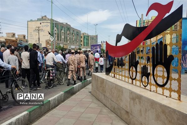 راهپیمایی مردم قرچک به‌مناسبت سالروز قیام خونین ۱۵ خرداد