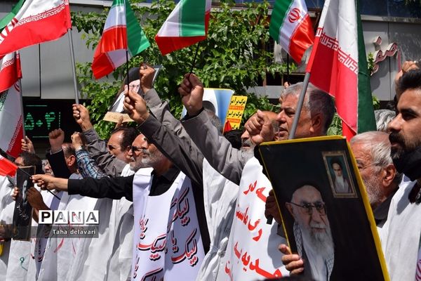 مردم ورامین در شصتمین سالگرد قیام ۱۵ خرداد حماسه‌ آفریدند