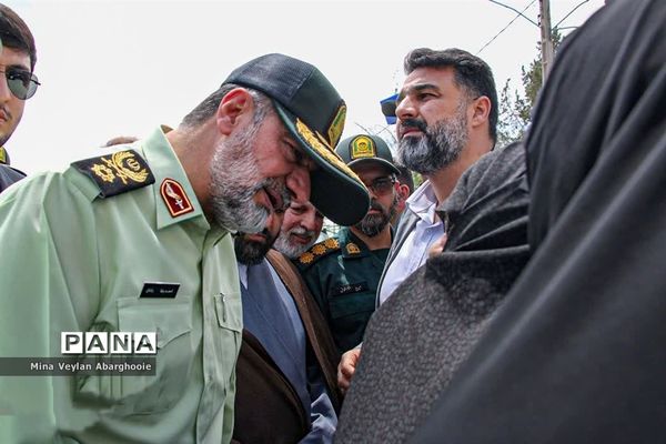 راهپیمایی شصتمین سالگرد قیام پانزده خرداد در شهرستان‌ پیشوا